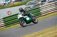 Vintage-motorcycle-club;eventdigitalimages;mallory-park;mallory-park-trackday-photographs;no-limits-trackdays;peter-wileman-photography;trackday-digital-images;trackday-photos;vmcc-festival-1000-bikes-photographs